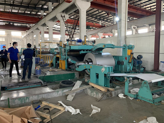 0.3-2mm HRC CRC PPGI Steel Coil Slitting Line Machine